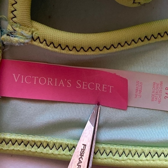 Victoria Secret Padded Zip up back bra Sz 34B - Picture 6 of 6